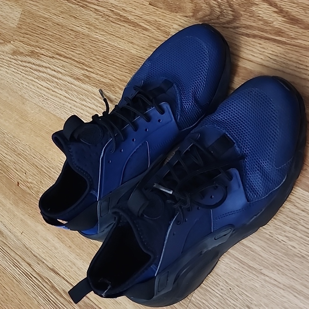 Blue Nike Huaraches